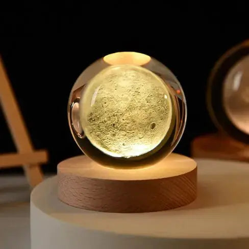 Moon / 6cm with base