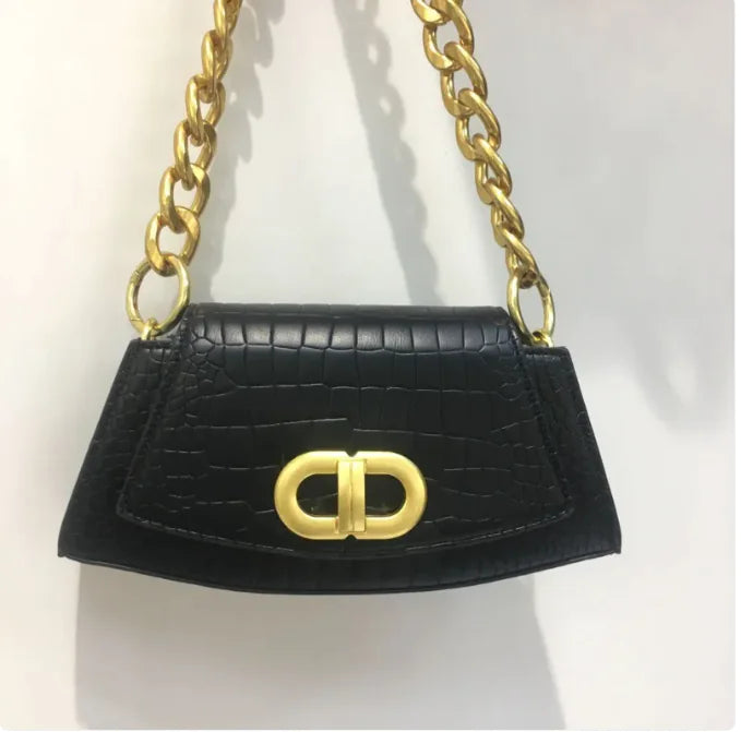 Chic Élan Underarm Bag Rieworkes
