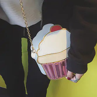 Cake / 27*27*8Centimeter
