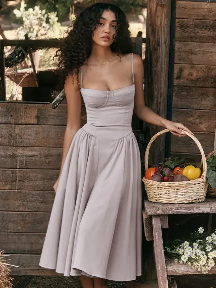 Elegant Spaghetti Strap Midi Rieworkes