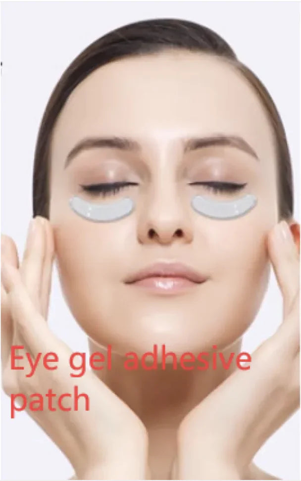 A pair of eye gel patches