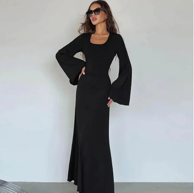 Black / M