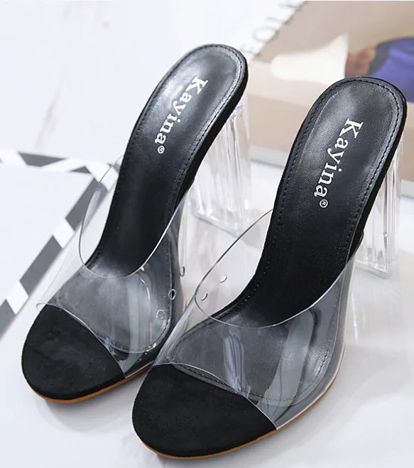 Black / 4