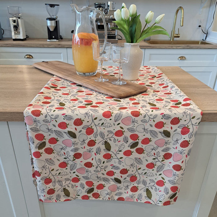 FRAGARIA / 60x60"