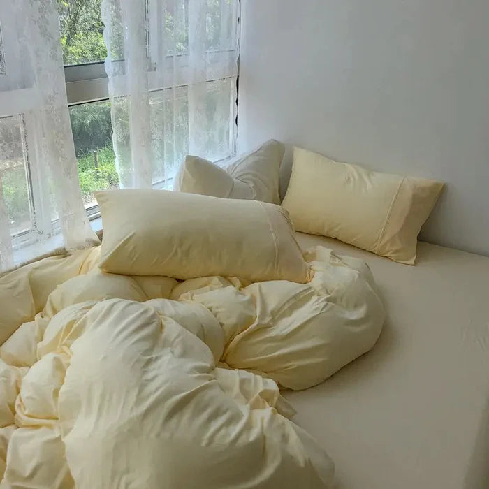 Light Yellow Soft Quilted Bed Sheet Rieworkes