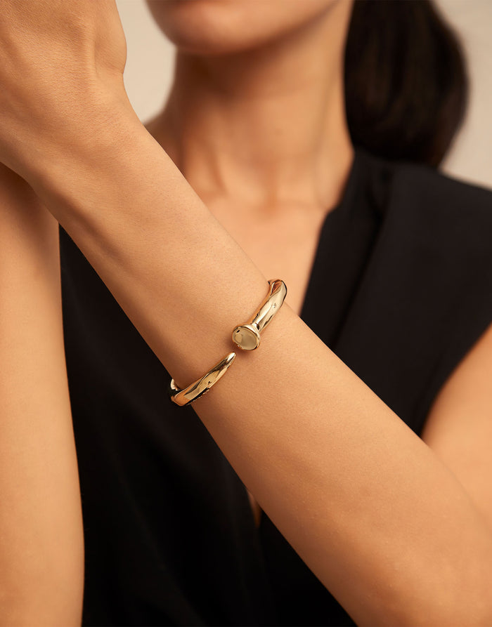 Nail shaped bangle bracelet