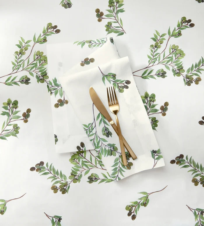 Oliva dinner napkins and tablecloth