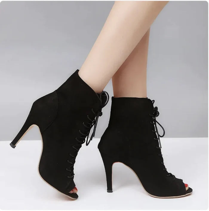Black / 42