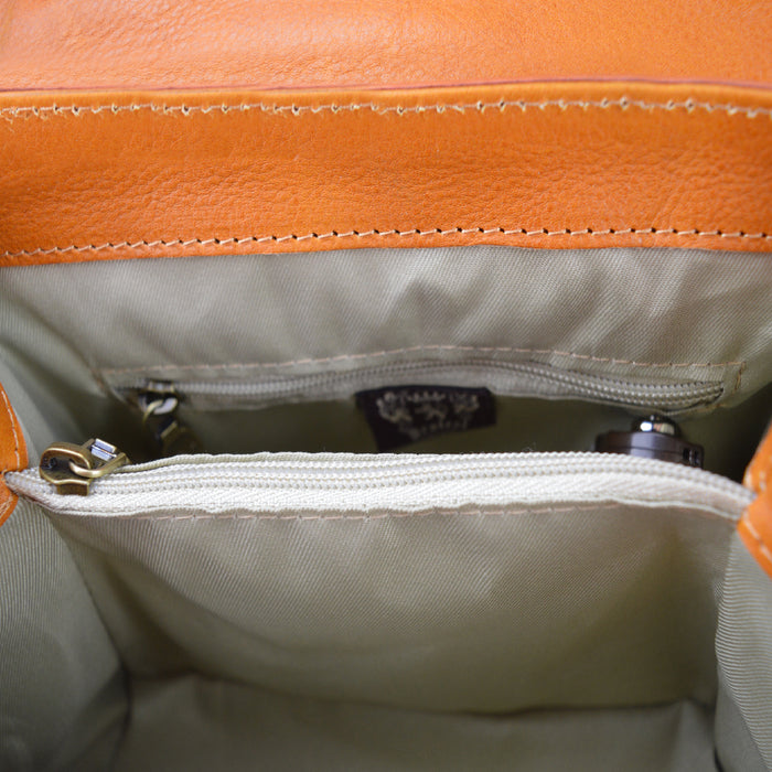 Pratesi Lanciano Lady Bag in genuine Italian vegetable dyed leather - Chianti