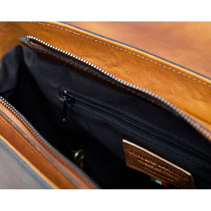 Pratesi Tote Bag Buti in genuine Italian leather - Vegetable Tanned Italian Leather Black