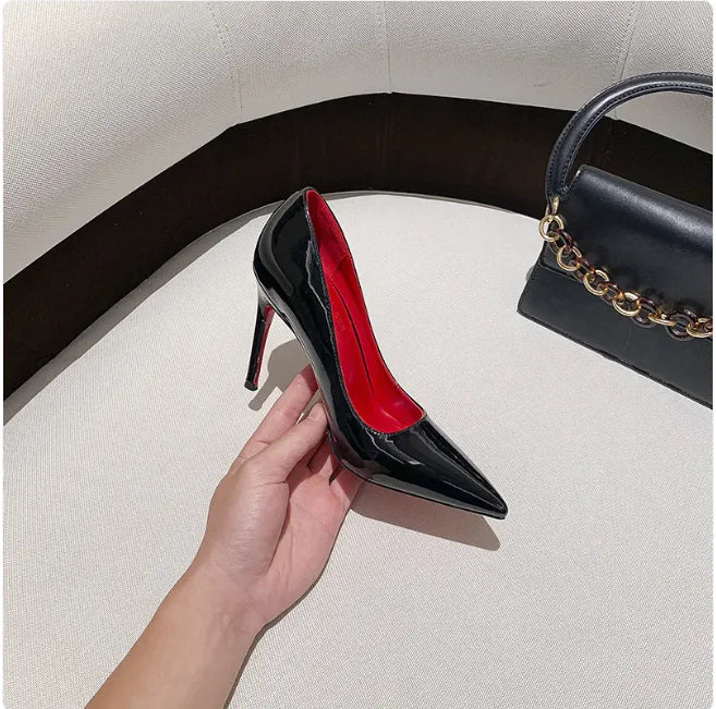 Black 6cm / 37