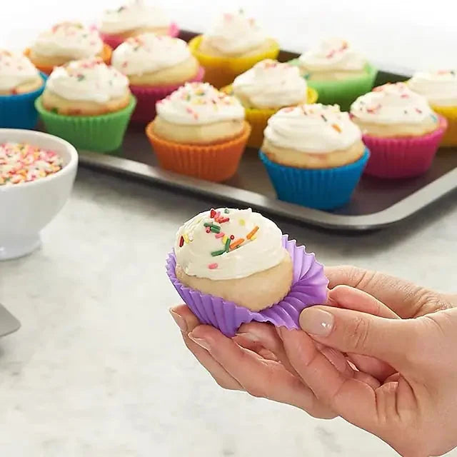 Reusable Silicone Baking Cups/ Nonstick Muffin Molds 12 Pcs Rieworkes