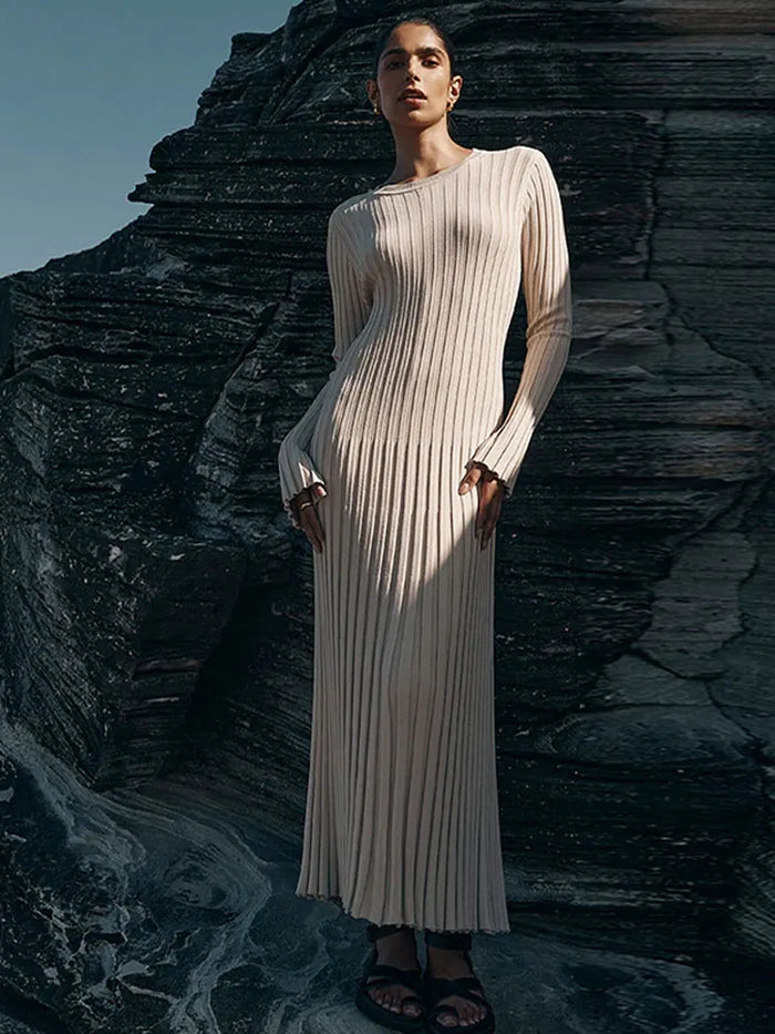 Ribbed Knit Maxi Dress: Elegant Autumn Style Rieworkes
