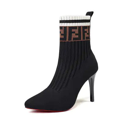 Black / 35