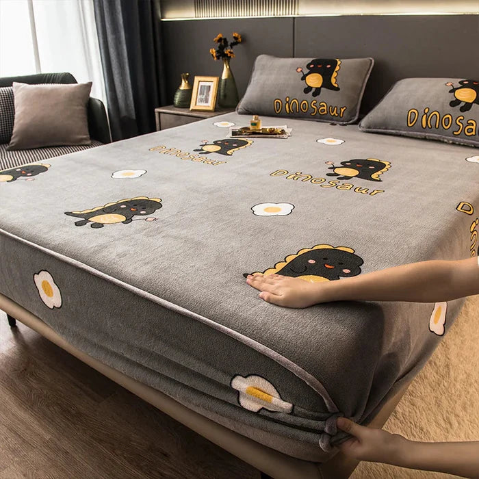 Thick Coral Velvet Bed Mattress Cover Rieworkes