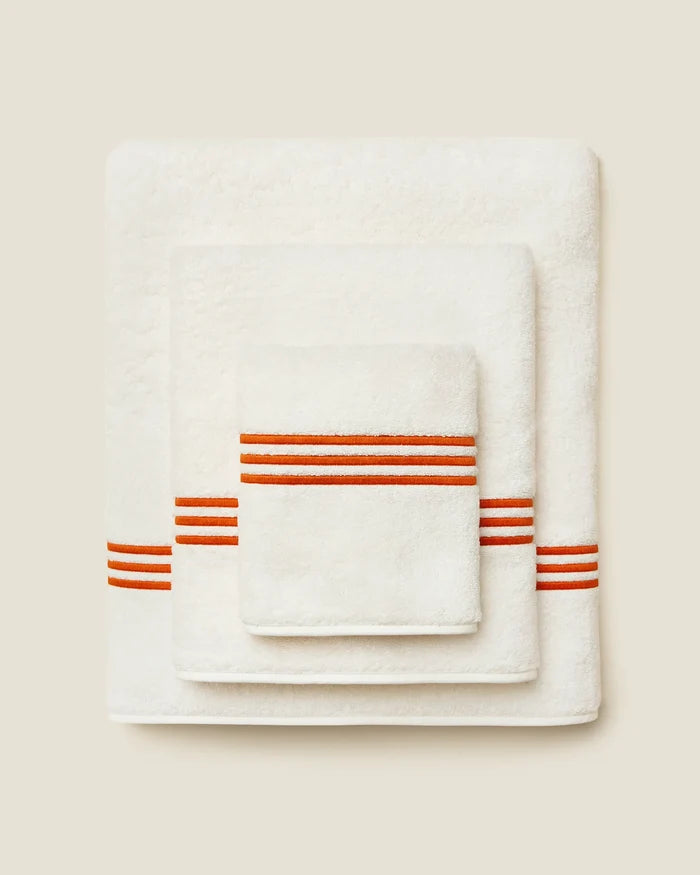 Tre Righe Ivory/orange towel stack