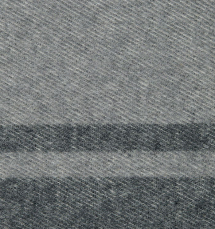 Viletta Throw - Sferra